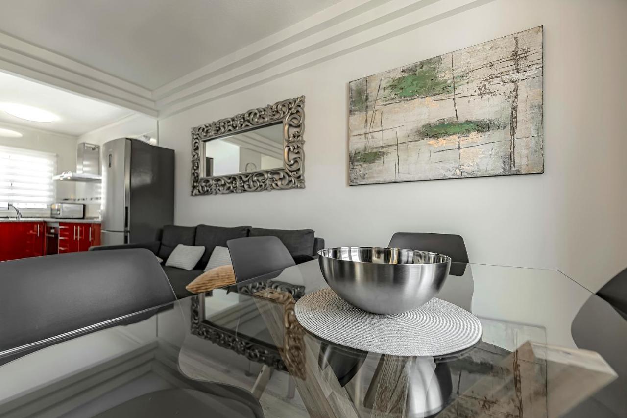 Beautiful 2 Bedroom Apartment Vista Del Mar アデヘ エクステリア 写真